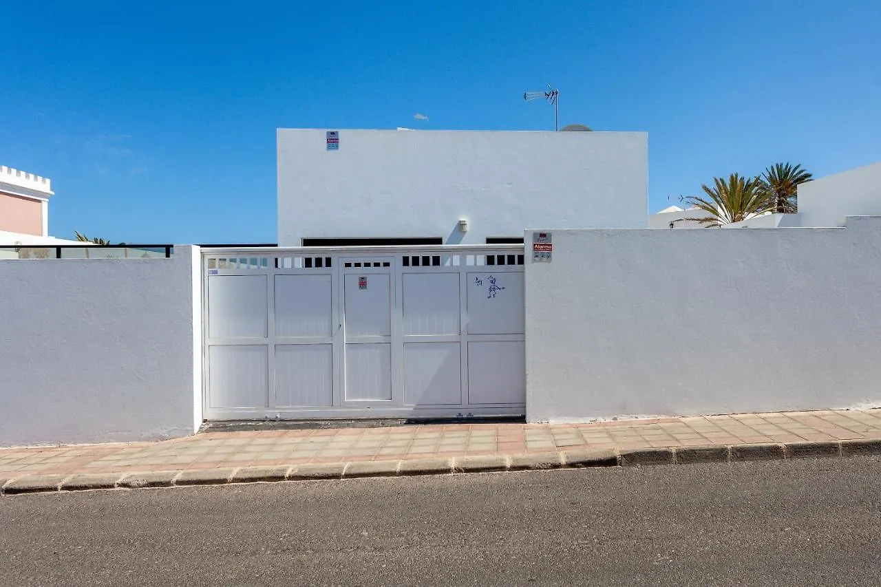 Villa Luxury Azul Private Pool And Bbq Corralejo By Holidays Home 0*,  Spain